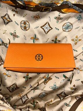 Tory Burch Orange Leather pouch